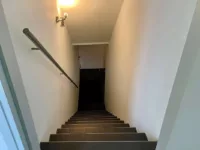 KT92612_Treppe zum Keller