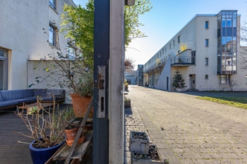 Einzigartiger Lebensraum in einem Atelierhaus in zentraler & ruhiger Lage von Düsseldorf mit TG - 9219162_Haus Düsseldorf_Marcus Trapp Immobilien_52A4557 (19039)