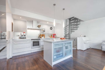 Einzigartiger Lebensraum in einem Atelierhaus in zentraler & ruhiger Lage von Düsseldorf mit TG - 9219162_Haus Düsseldorf_Marcus Trapp Immobilien_52A4549 (19033)