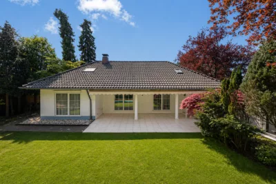 Für Menschen, die Raum, Ruhe und besondere Lagen in Düsseldorf schätzen - EInfamilienhaus Angermund Düsseldorf_27 (20324)