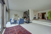 Haus Neuss_Marcus Trapp Immobilien 22 mit Feuer