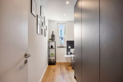 Ein Wohngefühl wie im eigenen Haus – exklusives Penthouse mit besonderer Architektur - MT92627_Wohnung_Düsseldorf-14_web (20292)
