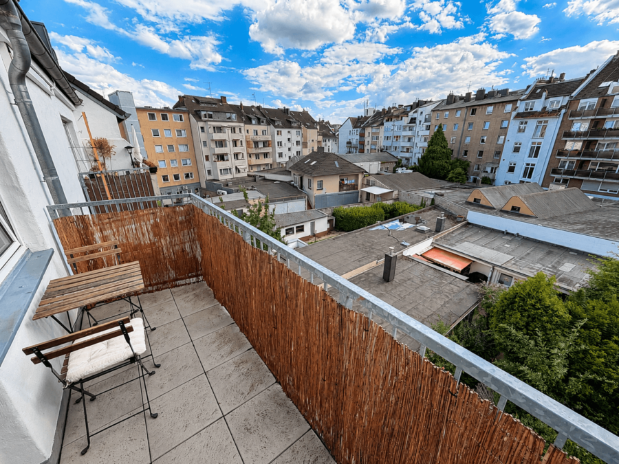 Wohnung Düsseldorf mit KI bearbeitet, 15_09_43