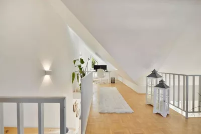 Charmante Maisonettewohnung mit Süd-Balkon, Empore und viel Raum für die schönen Dinge des Lebens - KT92611_Empore (20375)
